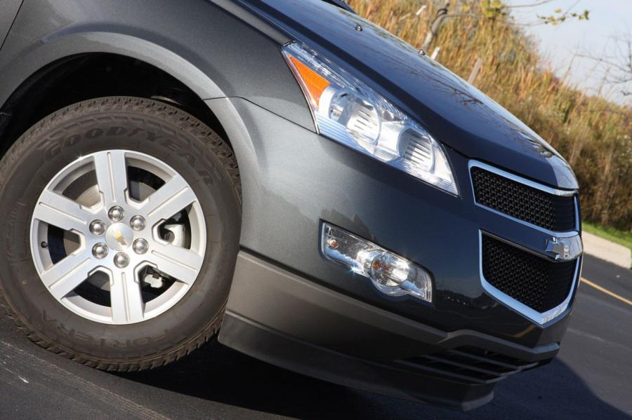  Chevrolet Traverse LT 2009 года  (фото 35 из 37)